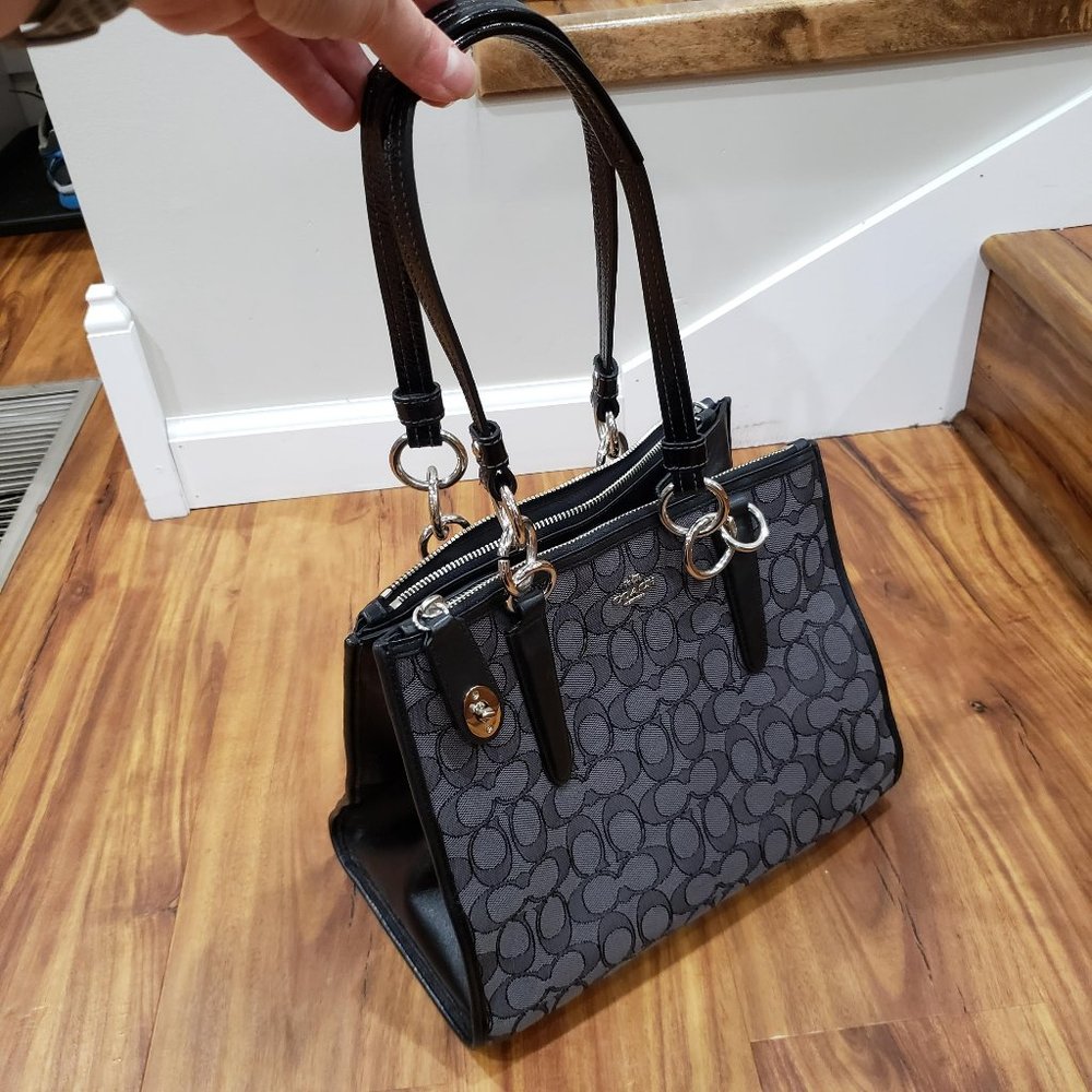 Coach Heritage Signature Shoulder Bag